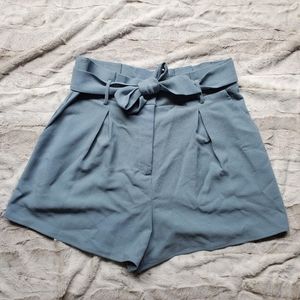 High-waisted Pocket Patched Shorts